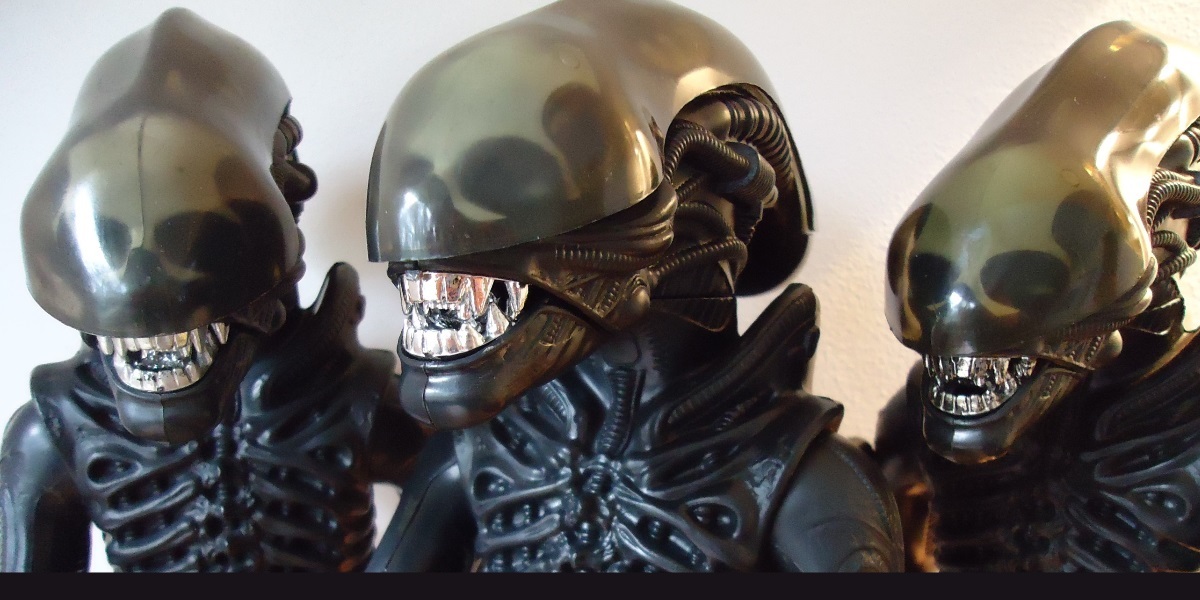 Corp. Hicks vs. King Alien 2-Pack from Aliens vs. Marine – Action Figures  and Collectible Toys